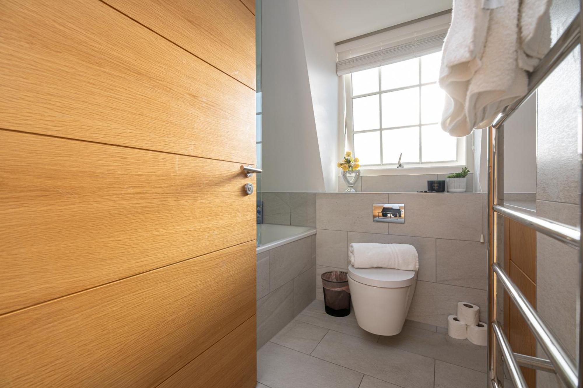 Stunning 1-Bedroom Penthouse In Marble Arch 72 Londra Dış mekan fotoğraf