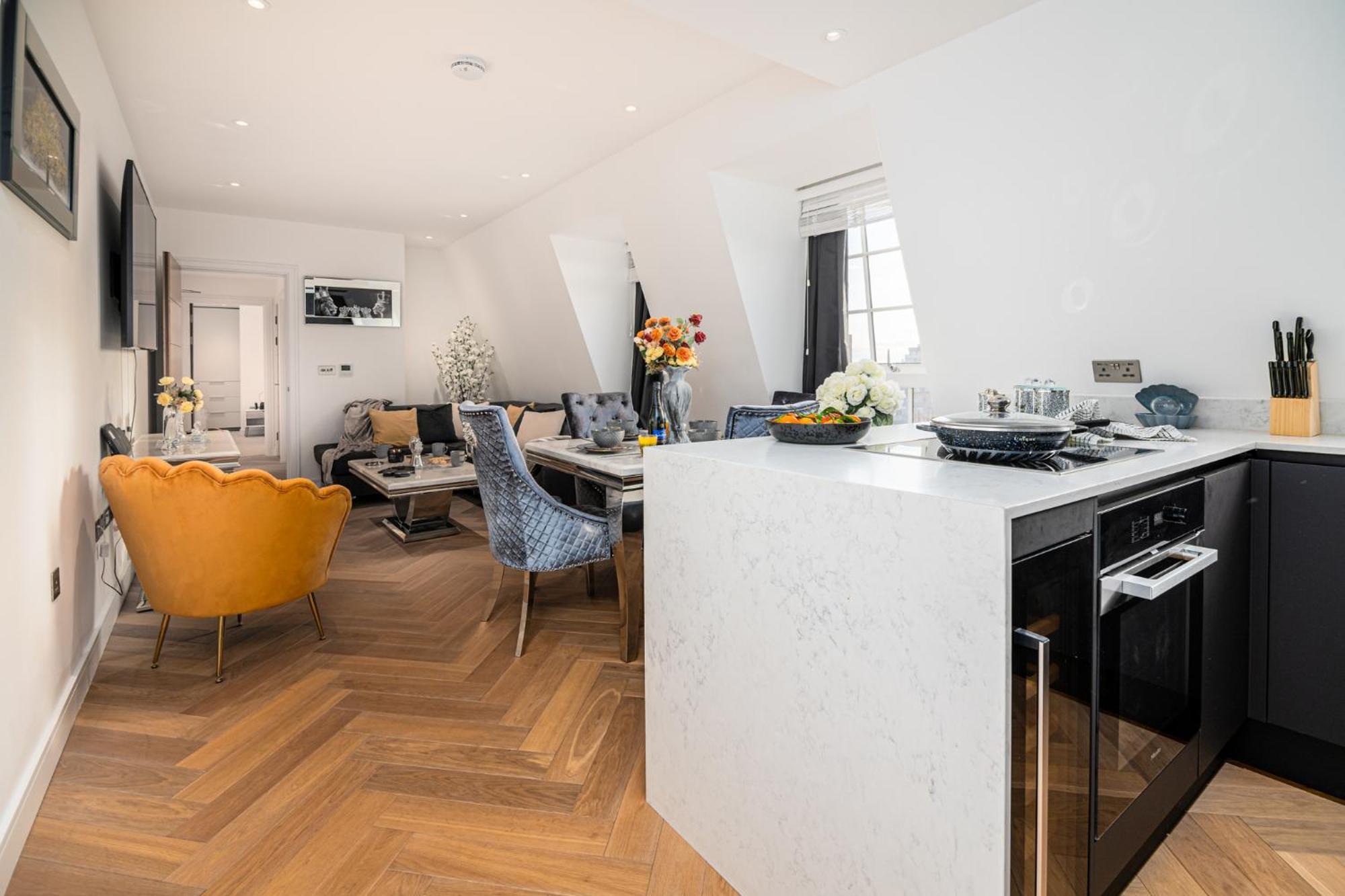 Stunning 1-Bedroom Penthouse In Marble Arch 72 Londra Dış mekan fotoğraf